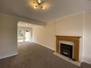 Lounge- click for photo gallery